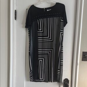 Black and White Geometric Pattern Dress